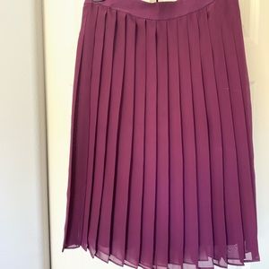 Ella Miss Pleated MIDI Skirt